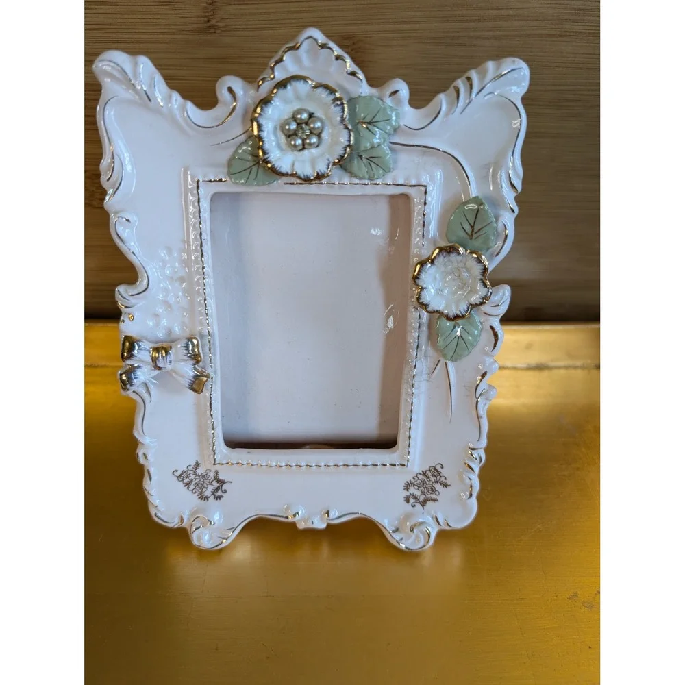 Vintage Tilso Japan Ceramic Floral Picture Frame Gold Gilt Rococo 3x4  Regency